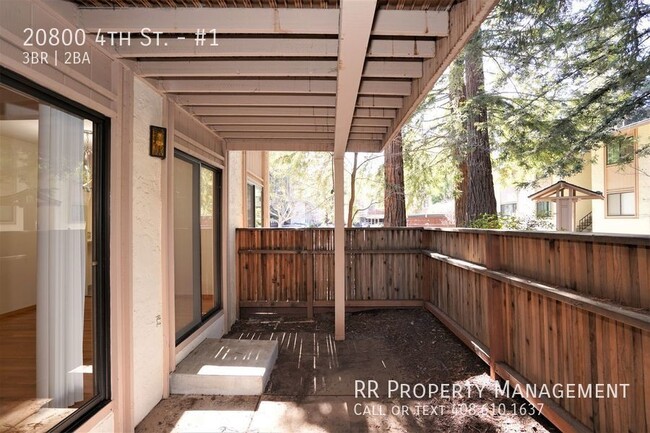 Building Photo - 20800 4th St