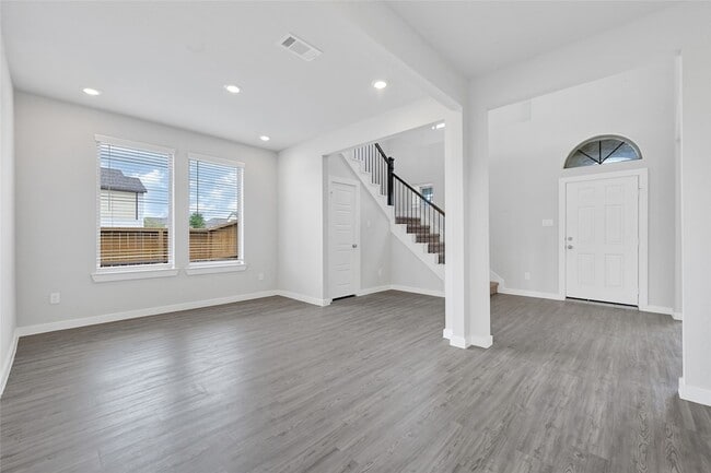 Building Photo - 8535 Oceanmist Cv Dr