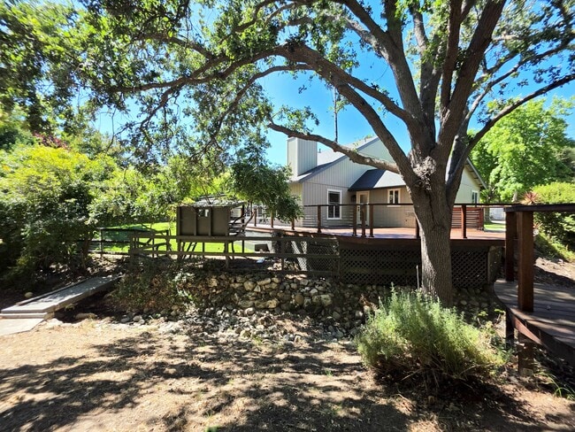 Building Photo - 3310 Manzana St