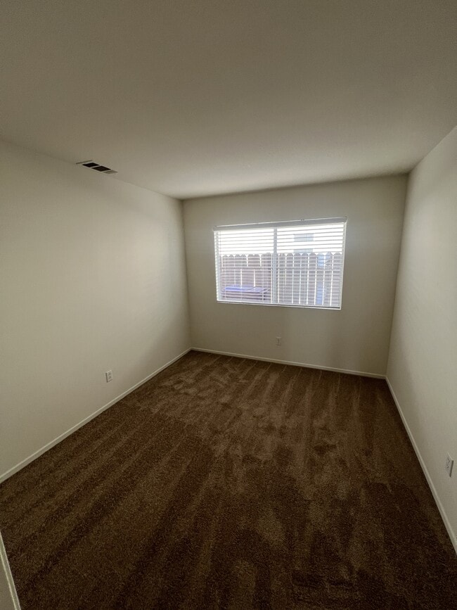 Building Photo - 39486 Tangletree Way