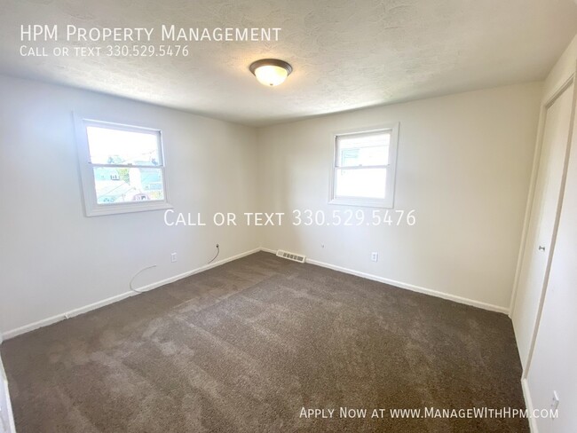 Building Photo - 3055 Dalton Pl SW