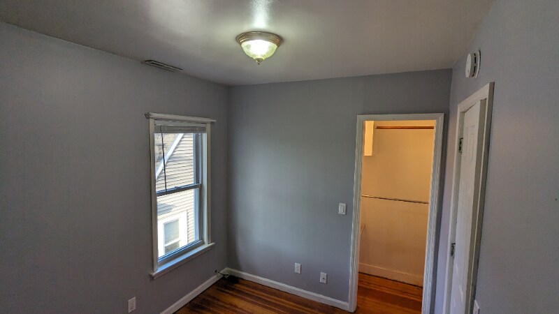 Building Photo - 1553 Helderberg Ave