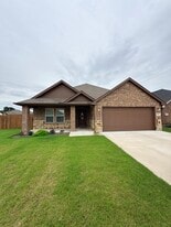Building Photo - 601 Moseley Ln