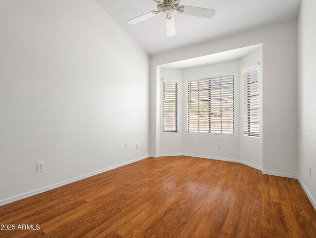 Building Photo - 1110 N Gull Haven Ct