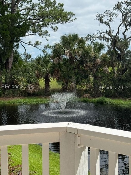 Building Photo - 28 Old S Ct