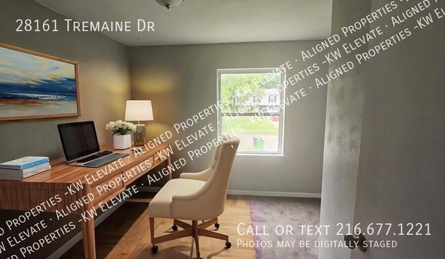 Building Photo - 28161 Tremaine Dr
