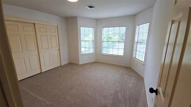 Building Photo - 16918 Ascot Meadow Dr