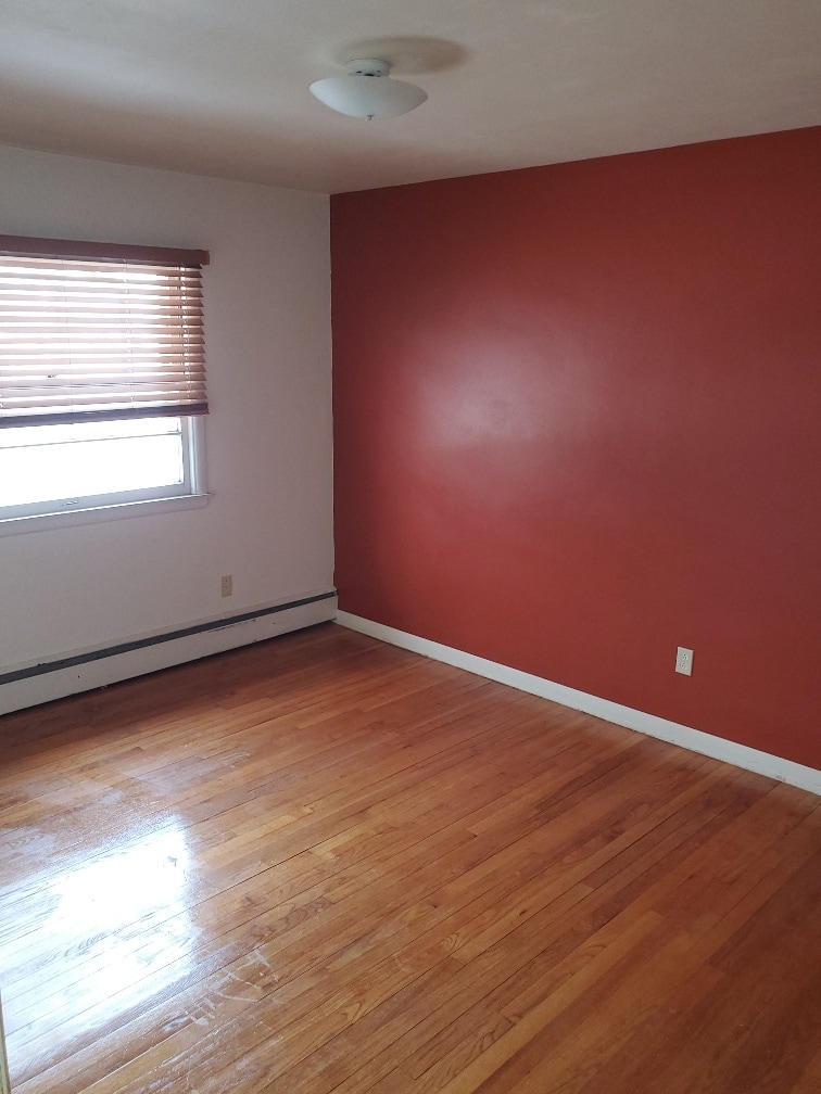 Building Photo - 1301 Jewel Ct