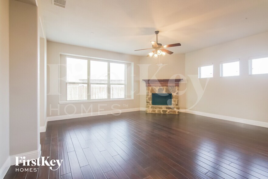 Building Photo - 1301 Lucetta Ct