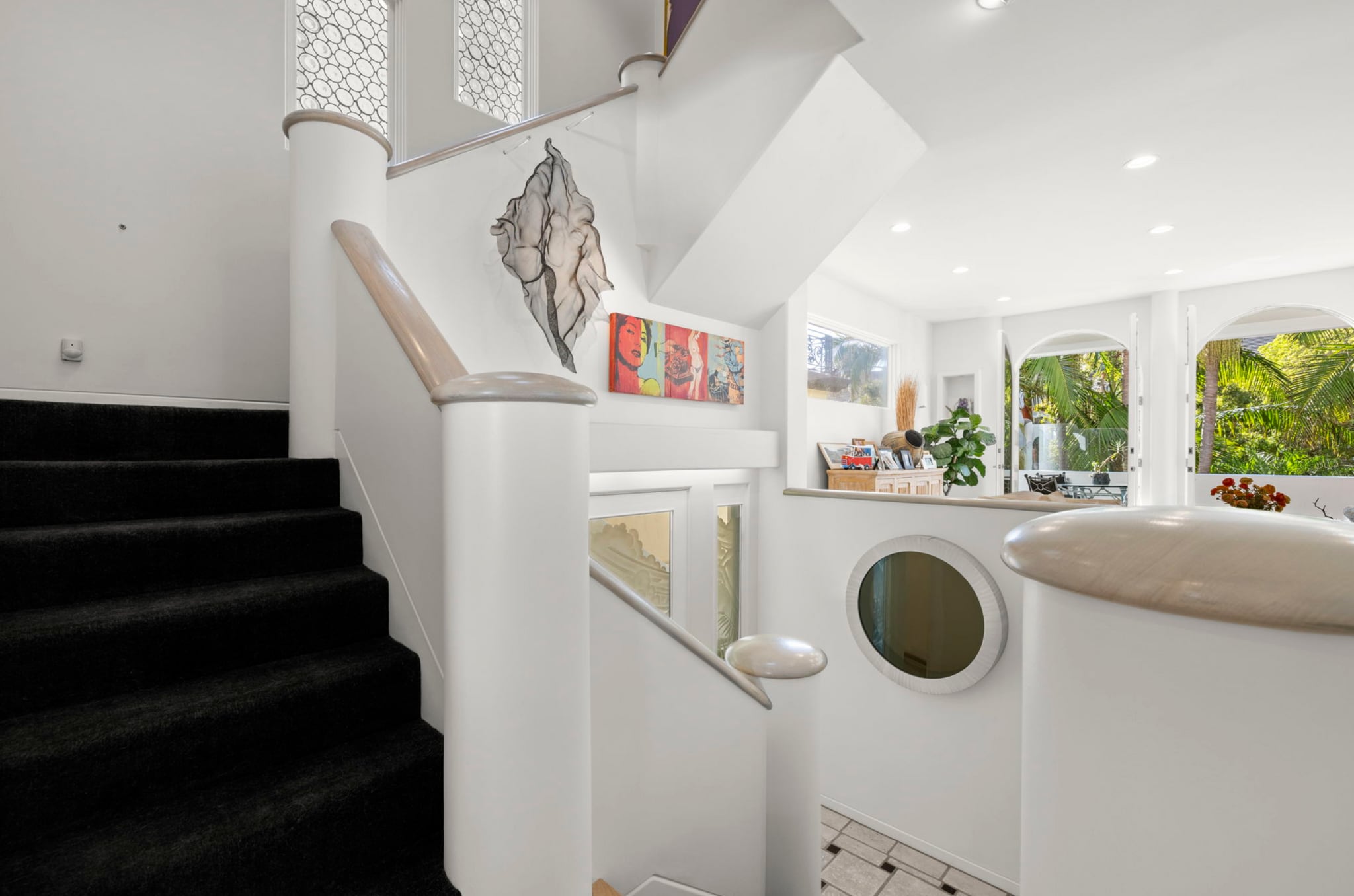 Building Photo - 120 Mast Mall