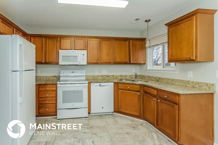 Building Photo - 9810 Sweet Plum Dr