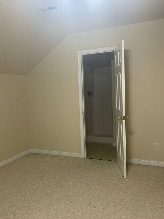 Building Photo - 13347 Chesapeake Pl