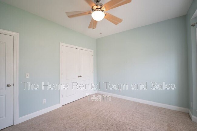 Building Photo - 117 Laguna Wy