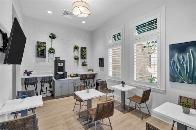 Building Photo - 15172 Sunny Day Dr