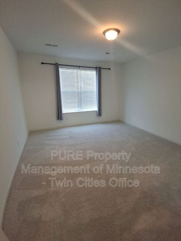 Building Photo - 4654 Schilling Way