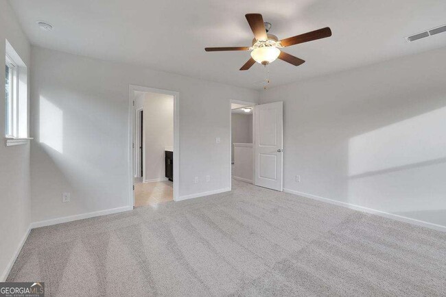 Building Photo - 291 Wells Cir