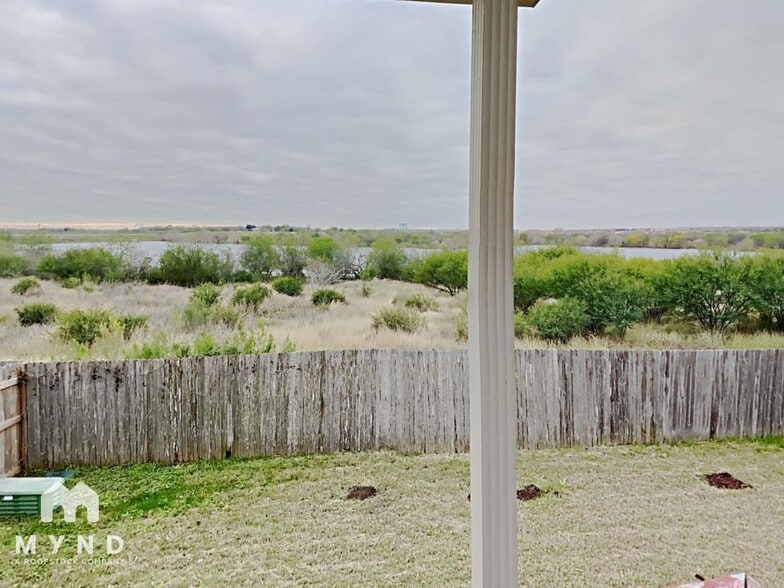 Building Photo - 7842 Sterling Manor