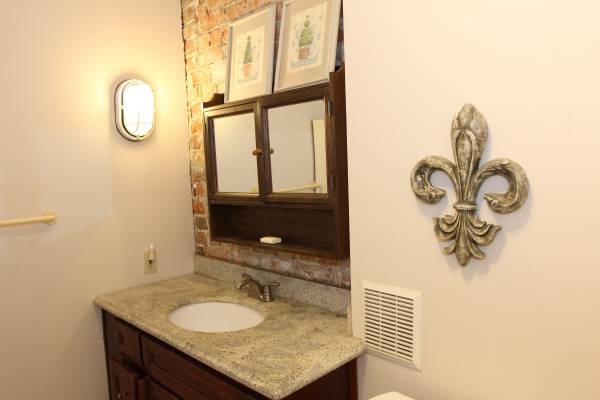 Bath Vanity - 854 Camp St