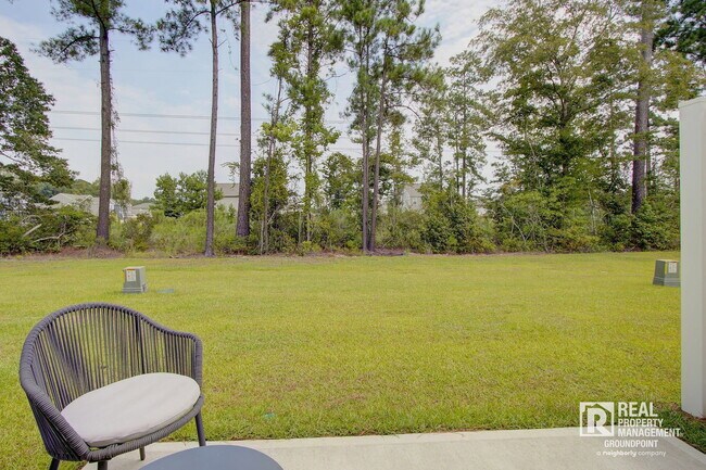 Building Photo - 174 Haventree Ct