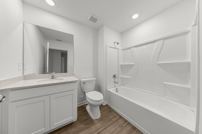 Building Photo - Be the First to Lease This 3BR Townhome in Marion Ranch | Loft + Garage + Screened Lanai + Includ...