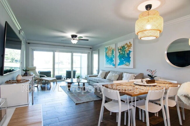 Building Photo - 250 Timber Lake Cir