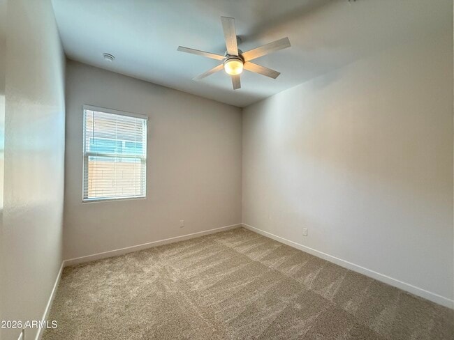 Building Photo - 2996 E Birdsong Ave