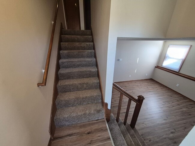 Building Photo - 1761-1763 E Lacona Avenue