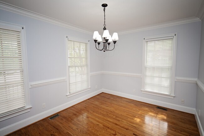 Building Photo - 856 Harborside Ln