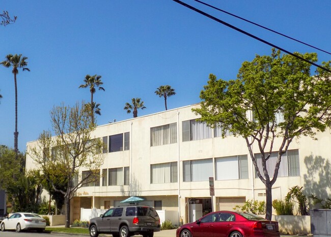 Building Photo - 505 Idaho Ave in Santa Monica - steps to M...