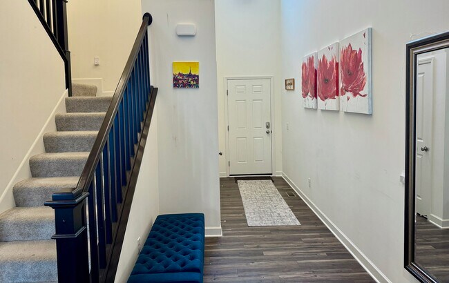 Building Photo - 6982 Archer Ct