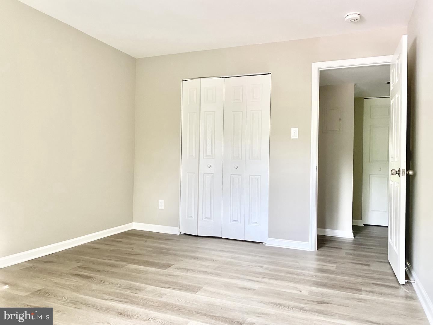 Building Photo - 6288 Rose Hill Ct
