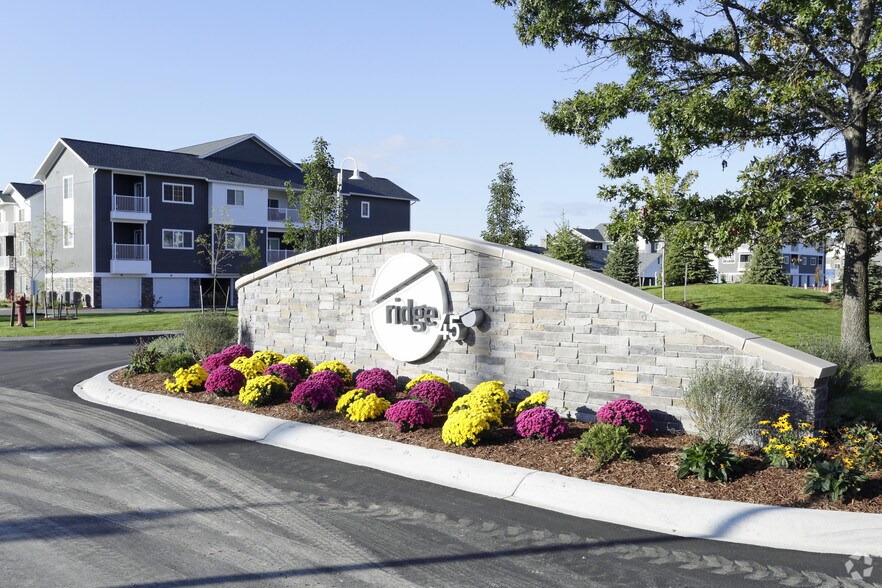 Ridge45 Apartments 1555 Ridge Blvd Traverse City MI 49686 Apartment