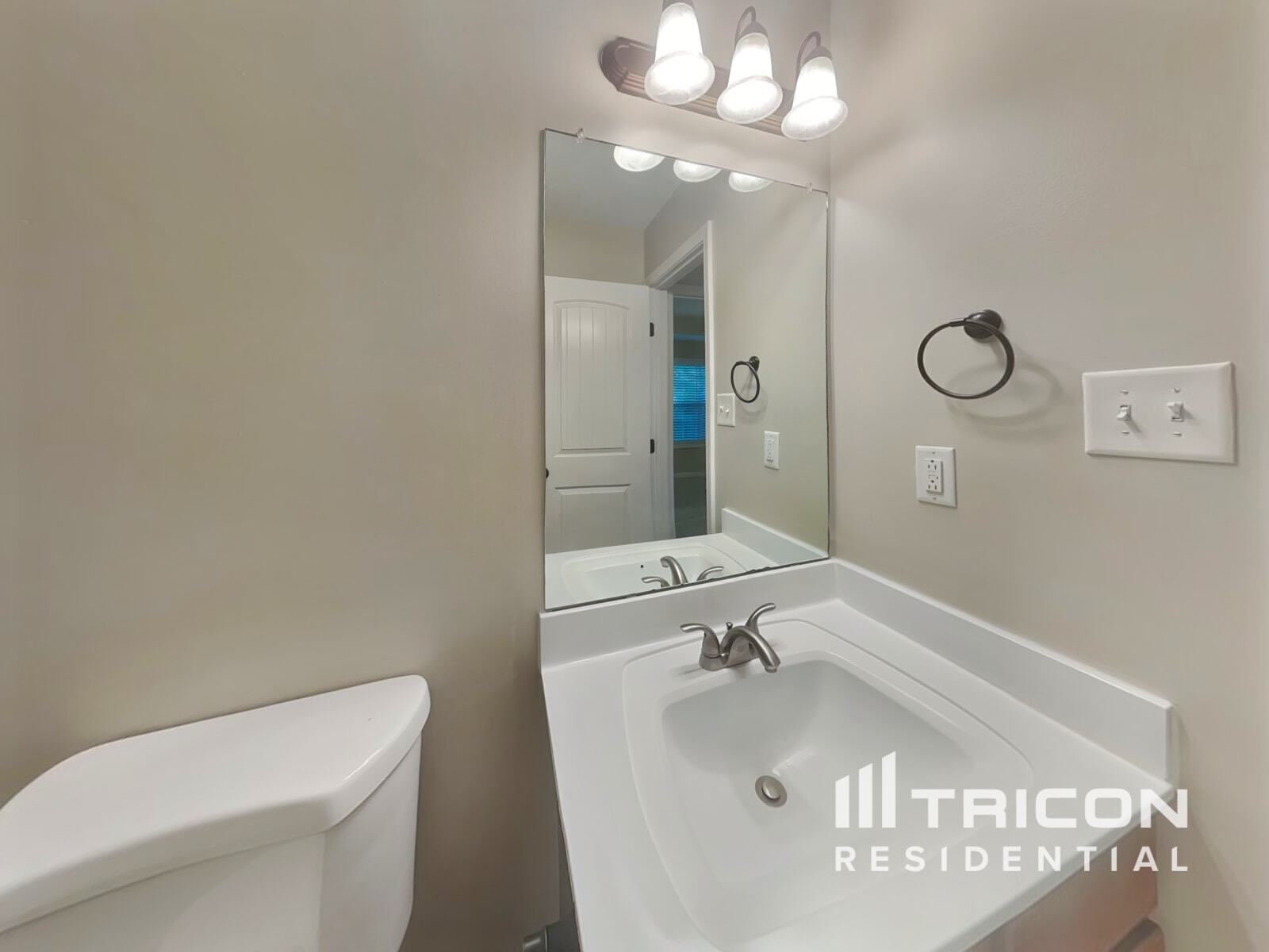 Building Photo - 1517 Reasons Drive