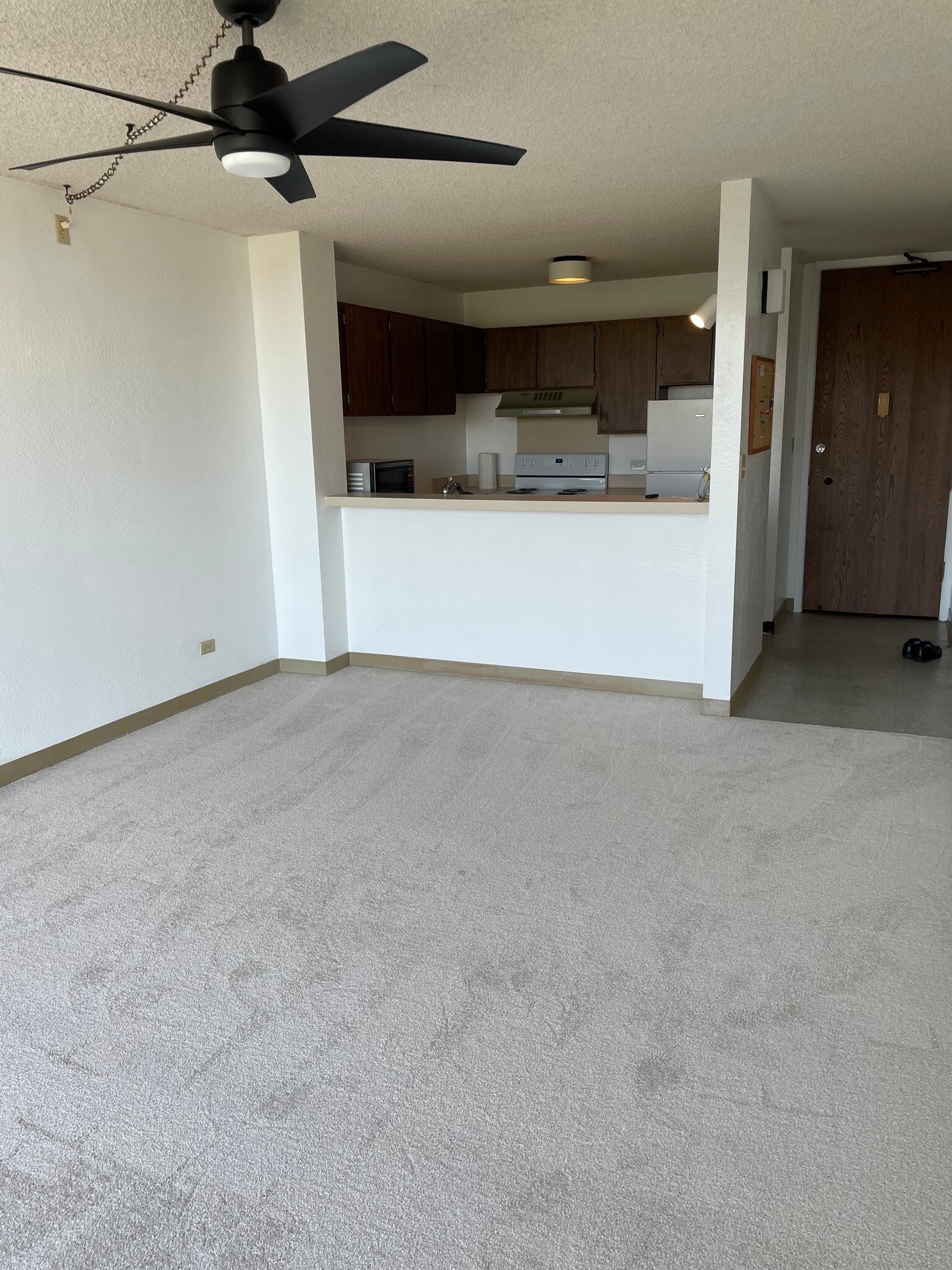 Building Photo - 98-410-410 Koauka Loop