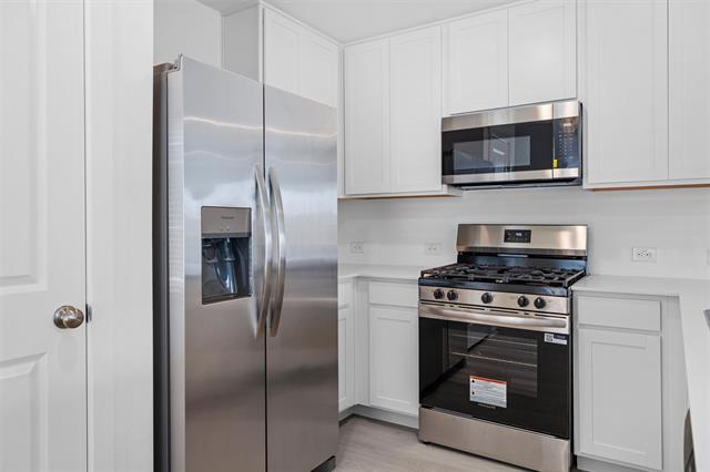 Building Photo - 2020 Belgian Dr