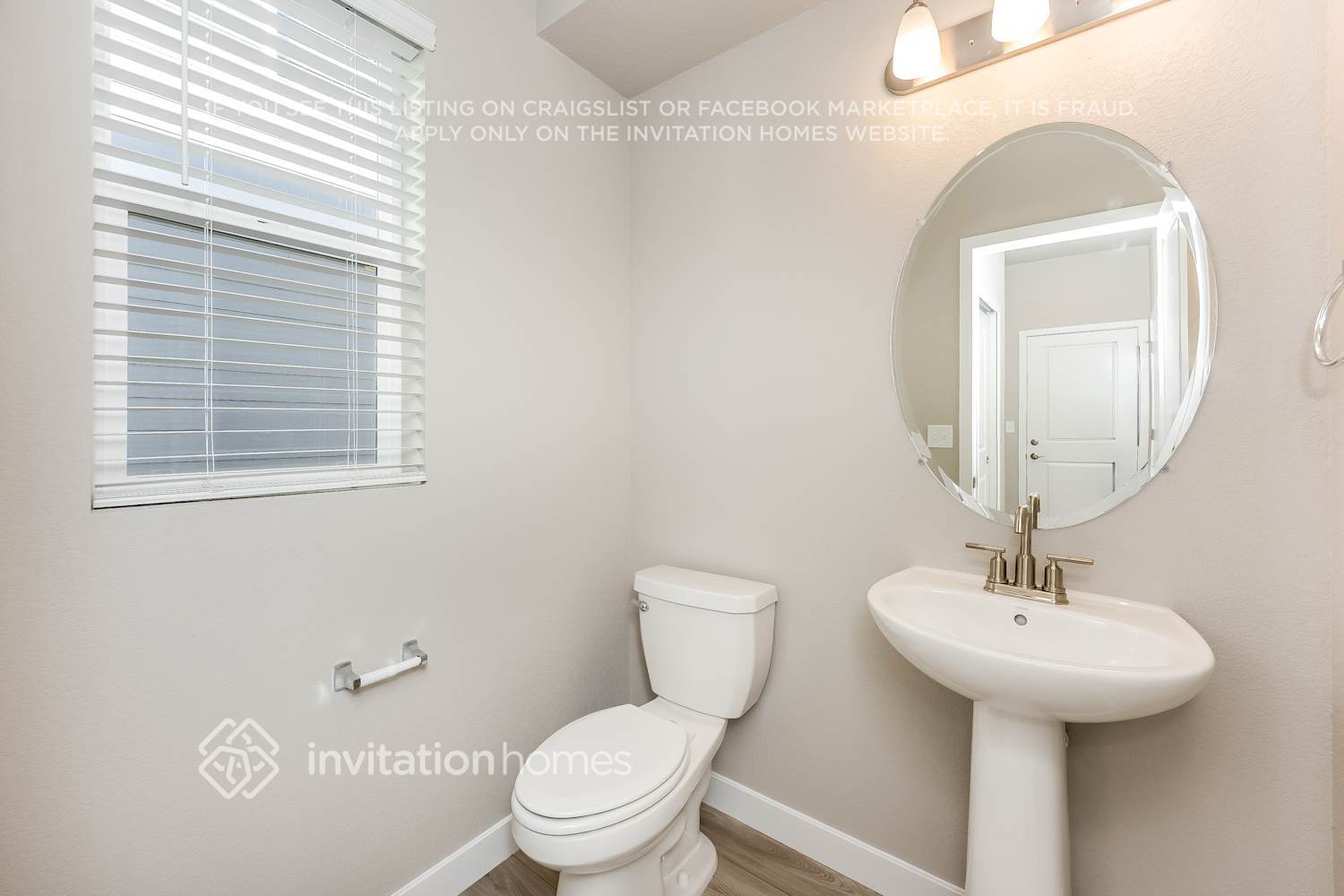 Building Photo - 13604 Nederland Dr