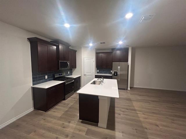 Building Photo - 1800 Bleriot Ct