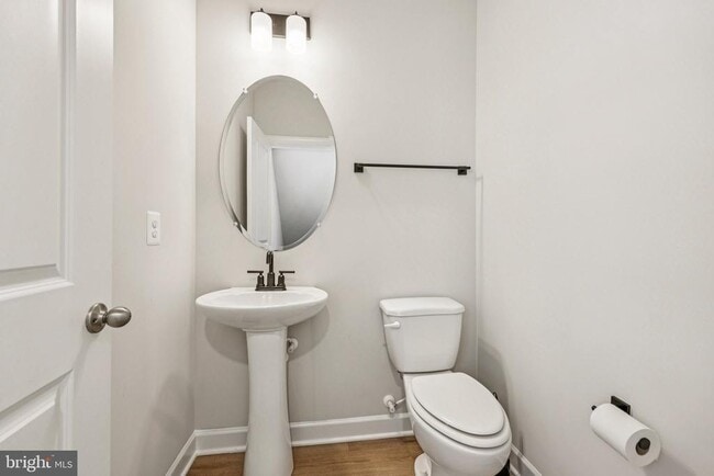 Building Photo - 7355 Mountaineer Dr