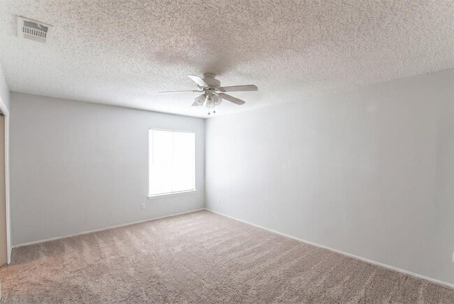 Building Photo - 8517 Fathom Cir