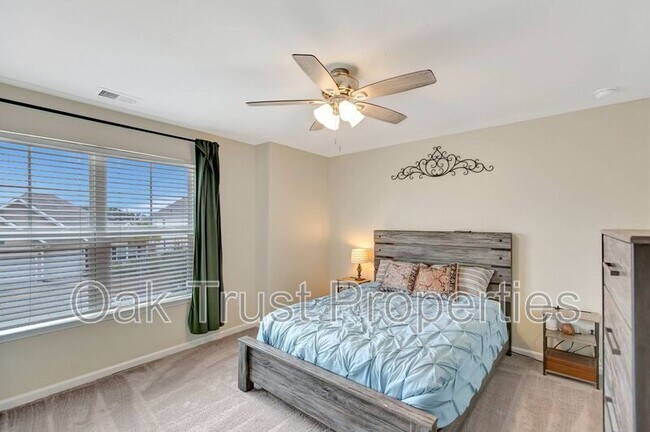Building Photo - 142 Airy Dr