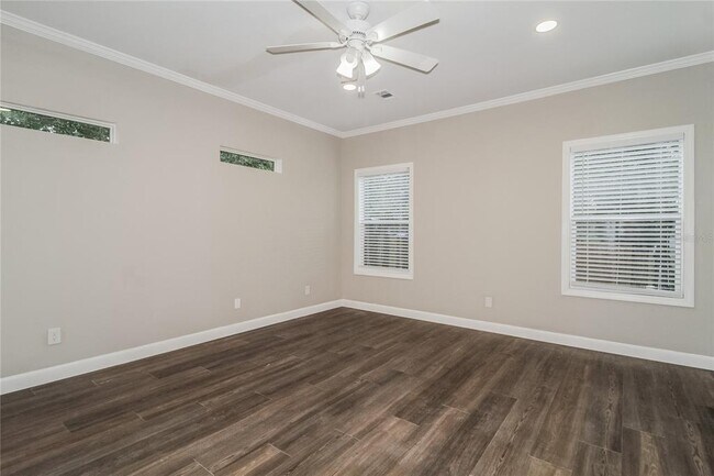 Building Photo - 5430 Rose Ave