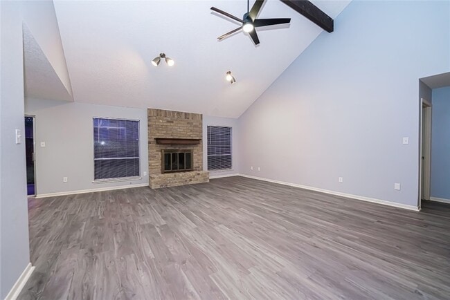 Building Photo - 2306 Wallingford Dr