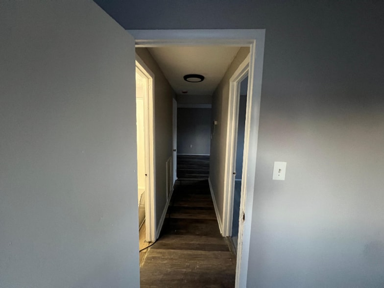 Building Photo - 13540 Superior Rd