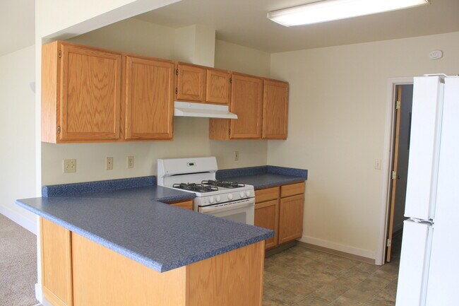 Building Photo - 1308 N Brooklane St