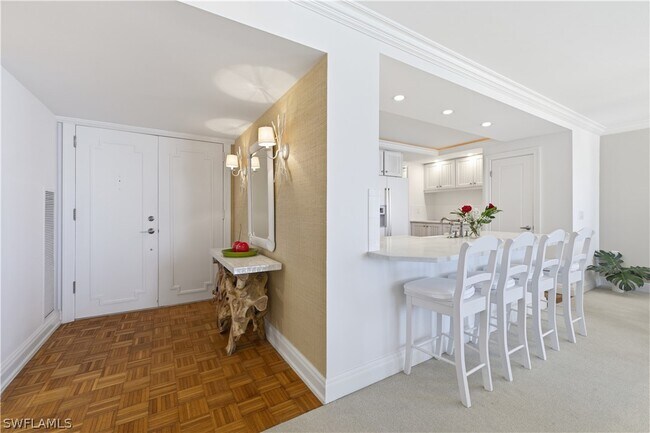 Building Photo - 3115 Gulf Shore Blvd N