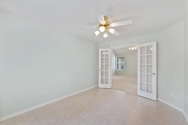Building Photo - 27 N Merryweather Cir