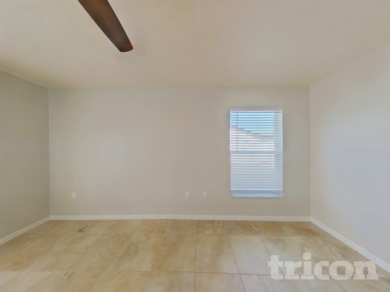 Building Photo - 400 Cocoa Ct