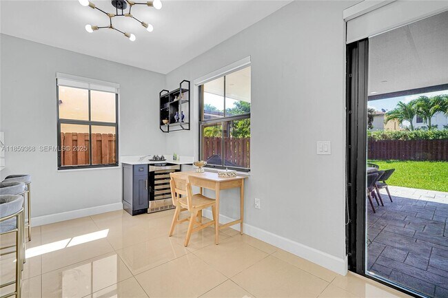 Building Photo - 10072 NW 87th Terrace