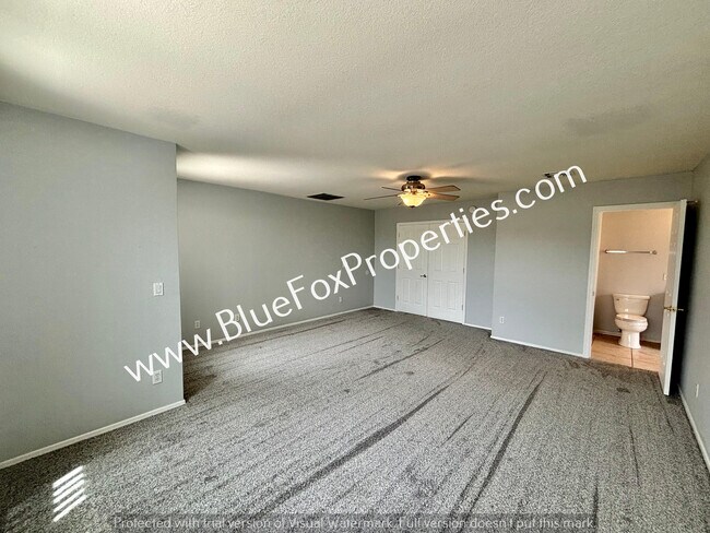 Building Photo - 13724 E Oxmoor Valley Dr