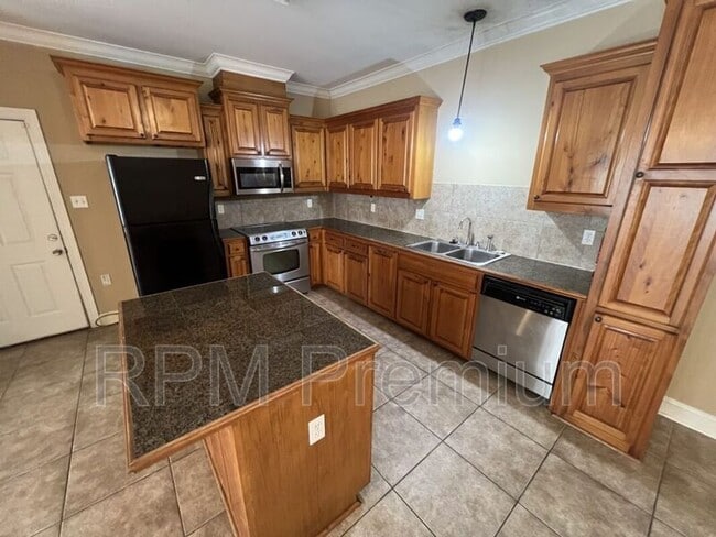 Building Photo - 767 Summer Breeze Dr